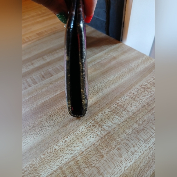 🔹️Kurt Geiger🔹️  💕RARE💕 Black and Multicolor Lipstick Print Clutch - Picture 6 of 13